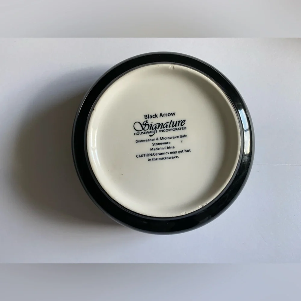Ceramic Black and White Arrow Dog Food Bowl/ Dish
